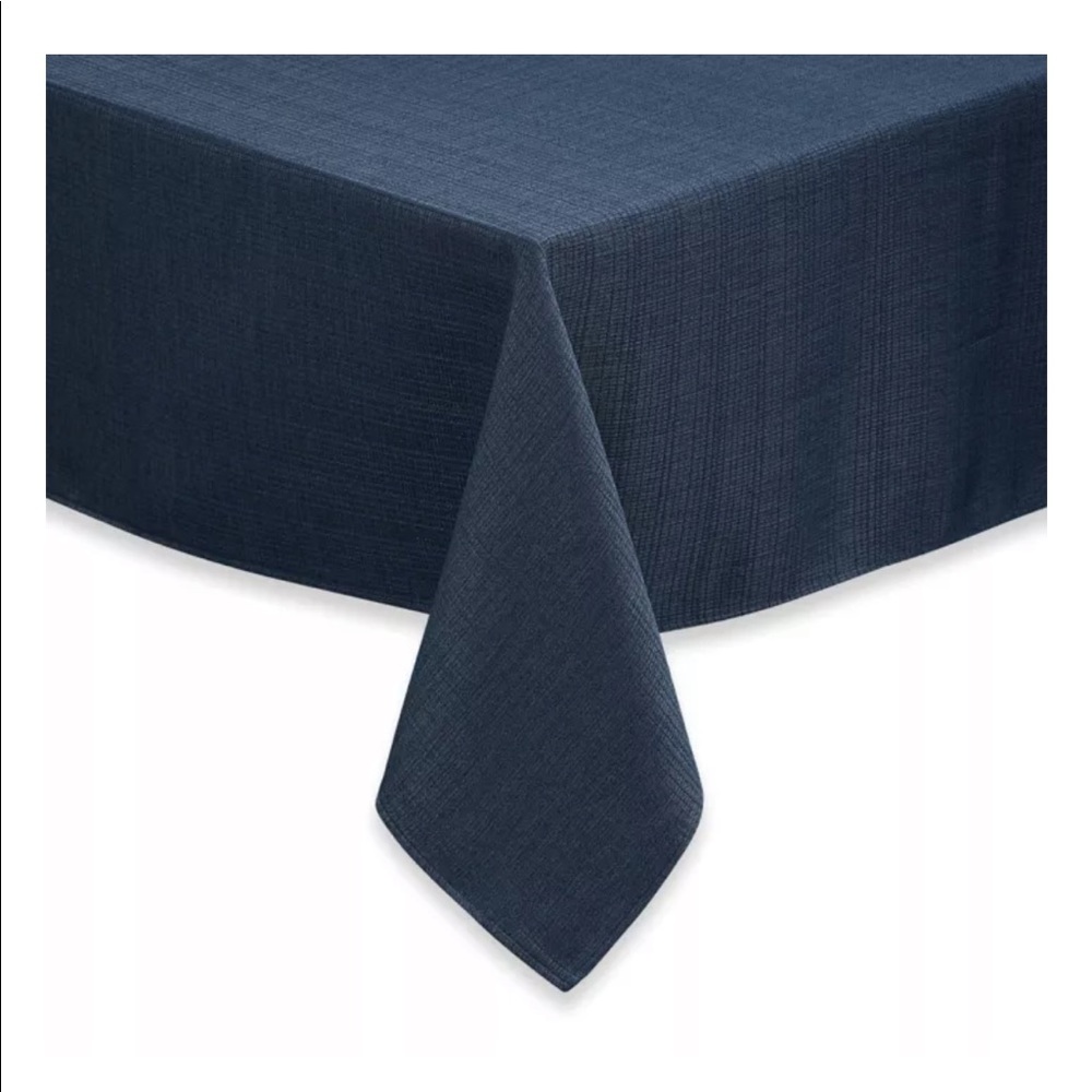 New-Open Box! Noritake Colorwave Spill Proof Table Linens 60x102 inches blue